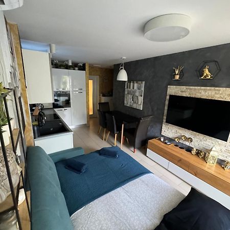 Apartment Astra With Private Parking Split Bagian luar foto